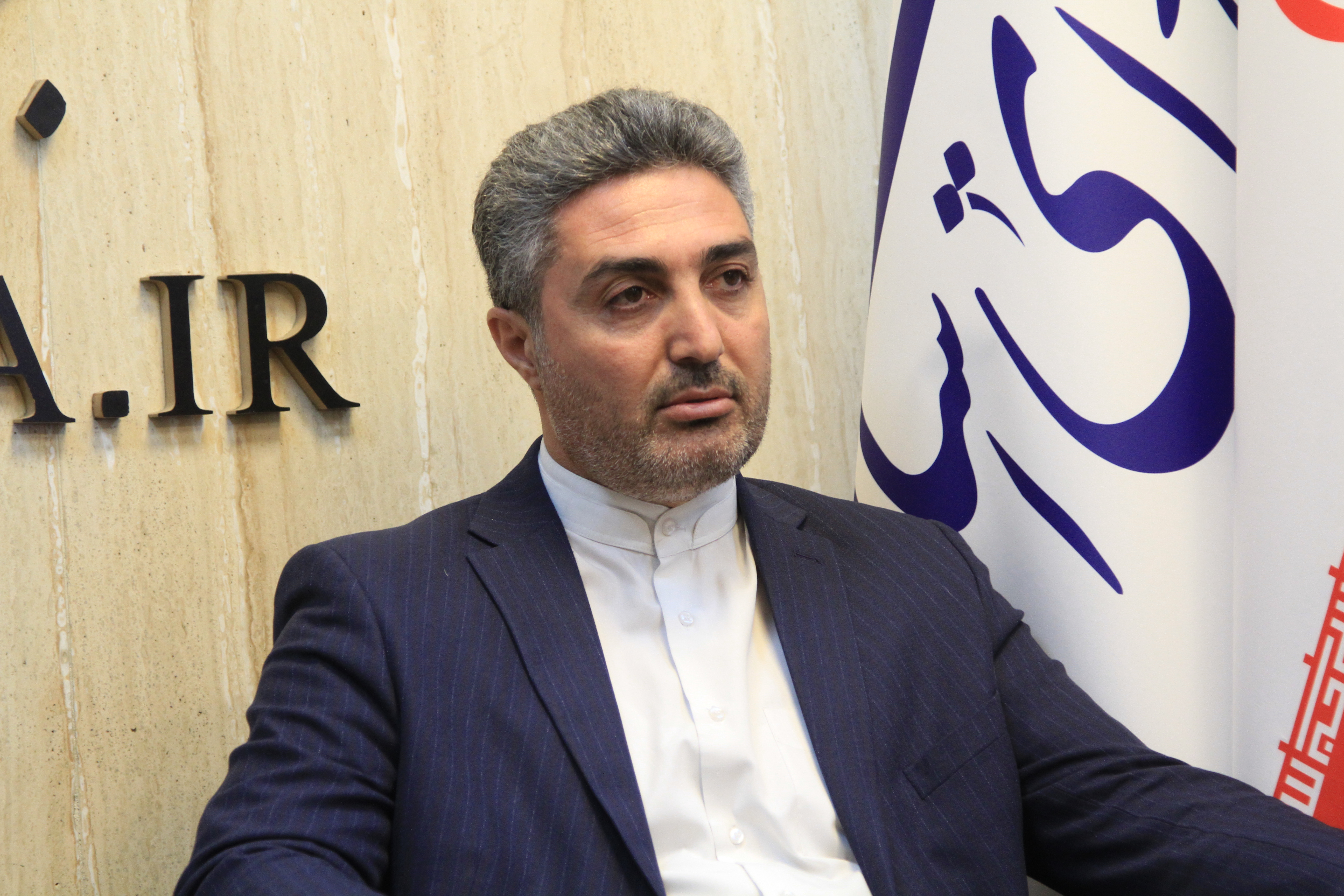 کمیسیون اقتصادی با اعمال برخی از سیاست های مالیاتی در بودجه 1404 مخالفت کرد